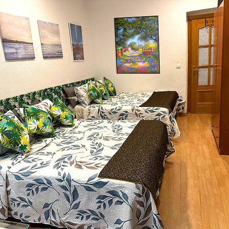 Puerta Del Sol Carretas Apartaments & Rooms Madrid Bagian luar foto
