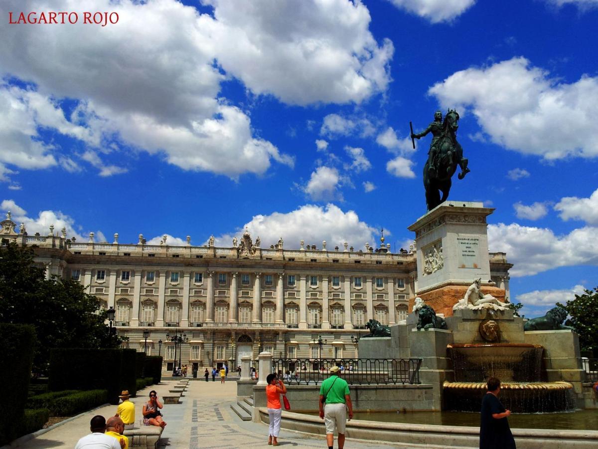 Puerta Del Sol Carretas Apartaments & Rooms Madrid Bagian luar foto