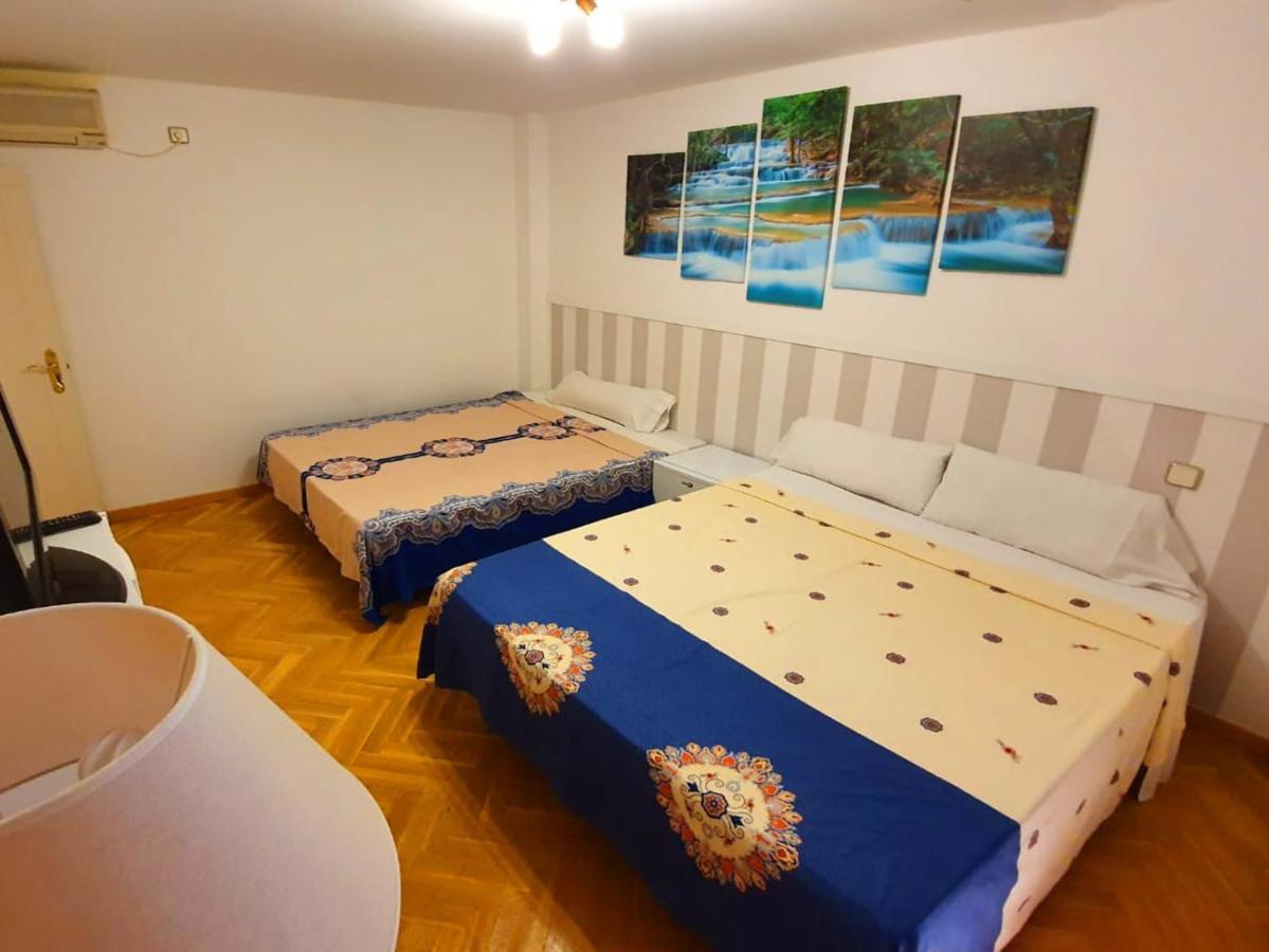 Puerta Del Sol Carretas Apartaments & Rooms Madrid Bagian luar foto