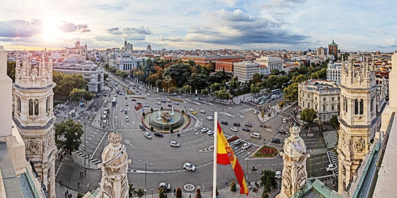 Puerta Del Sol Carretas Apartaments & Rooms Madrid Bagian luar foto